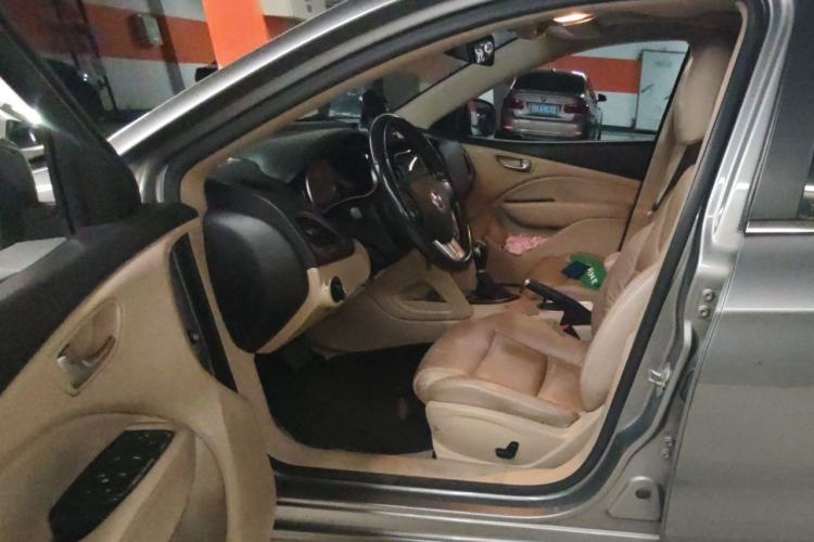 Used Fiat Viaggio 2012 1.4T Automatic Jingxiang Edition Driver Seat