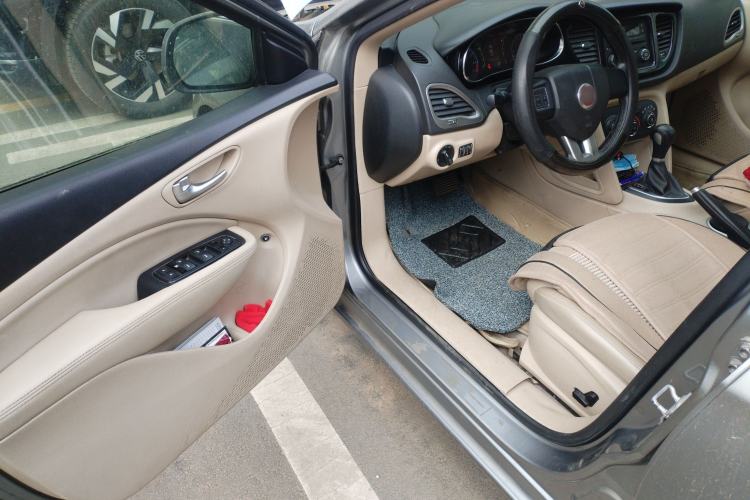 Used Fiat Viaggio 2012 1.4T Automatic Jingxiang Edition Driver Seat