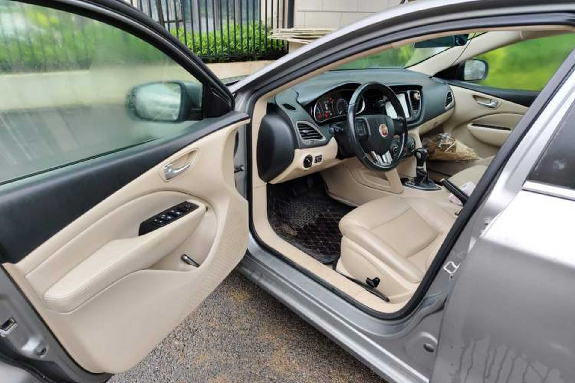 Used Fiat Viaggio 2012 1.4T Automatic Jingxiang Edition Driver Seat