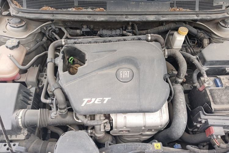 Used Fiat Viaggio 2012 1.4T Automatic Enjoyment Edition Engine Bay