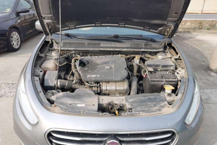 Used Fiat Viaggio 2012 1.4T Manual Enjoyment Edition Engine Bay