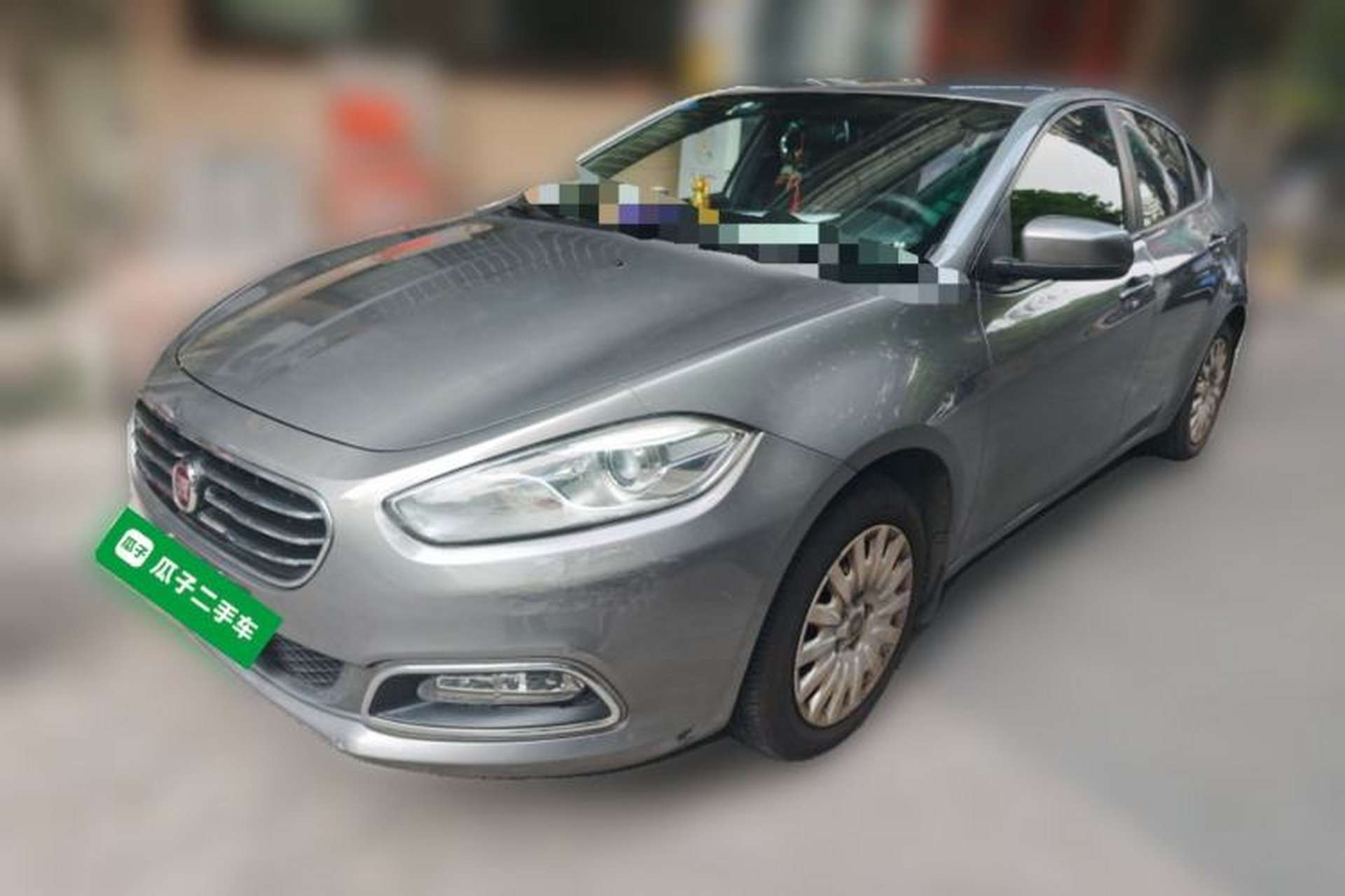 Used Fiat Viaggio 2012 1.4T Automatic Enjoyment Edition Front Left 45 Deg