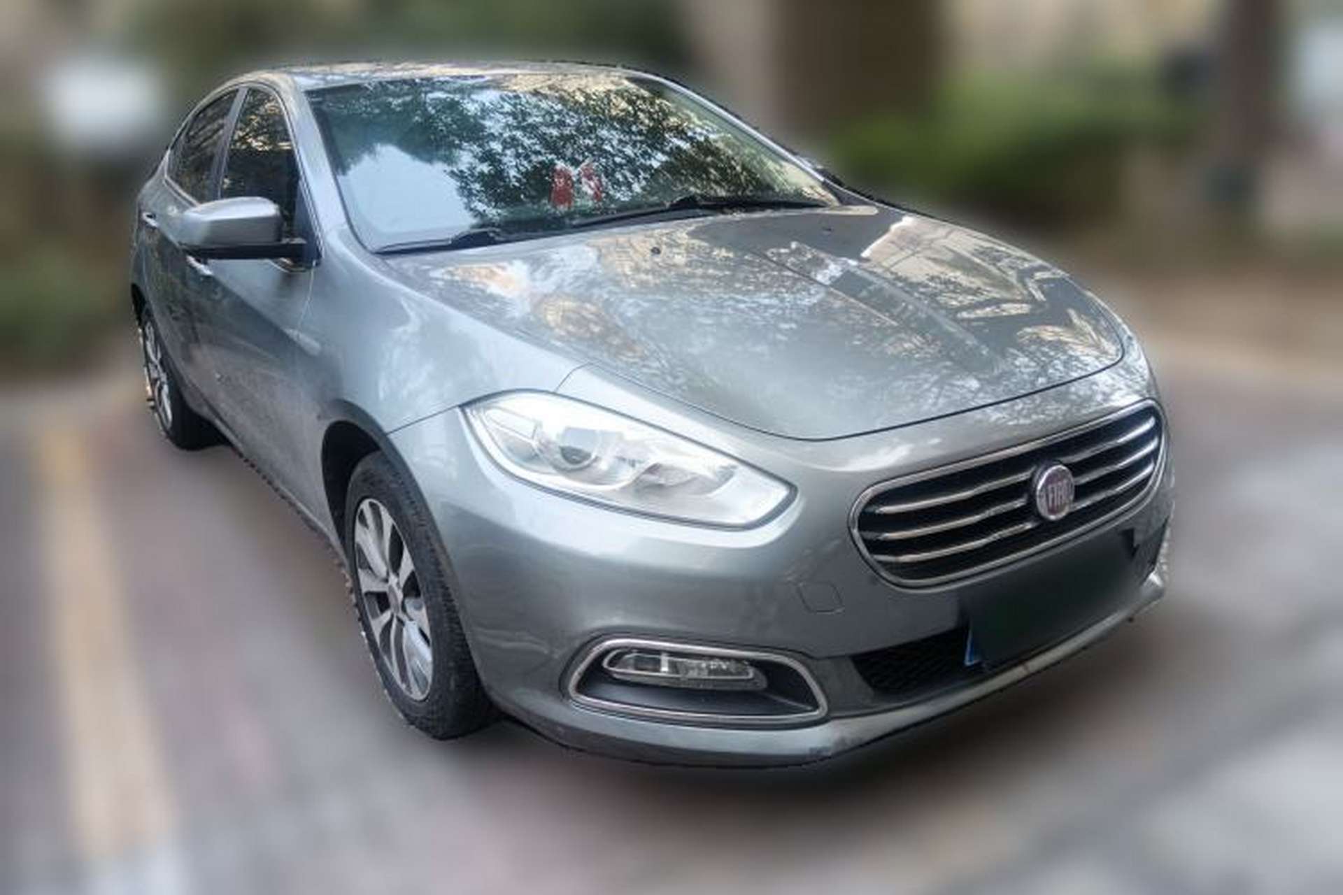 Used Fiat Viaggio 2012 1.4T Automatic Jingxiang Edition Front Right 45 Deg