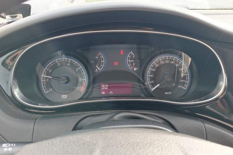 Used Fiat Viaggio 2012 1.4T Manual Enjoyment Edition Instrument Cluster