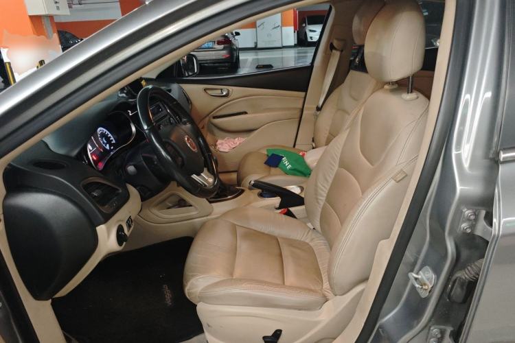 Used Fiat Viaggio 2012 1.4T Automatic Jingxiang Edition Left Front Seat