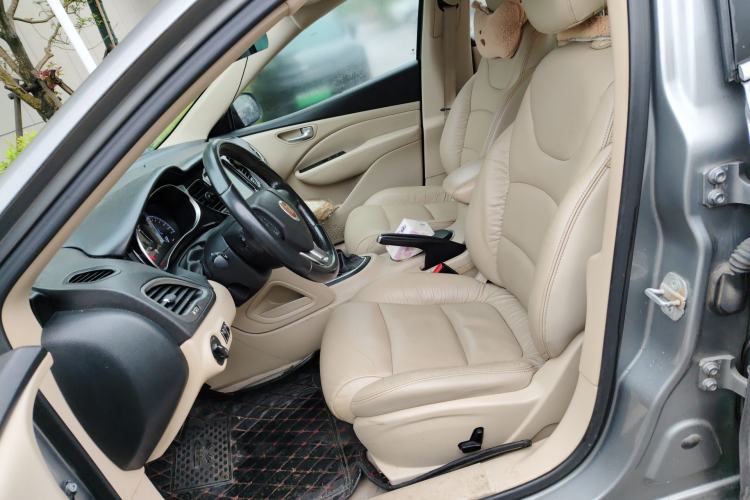 Used Fiat Viaggio 2012 1.4T Automatic Jingxiang Edition Left Front Seat
