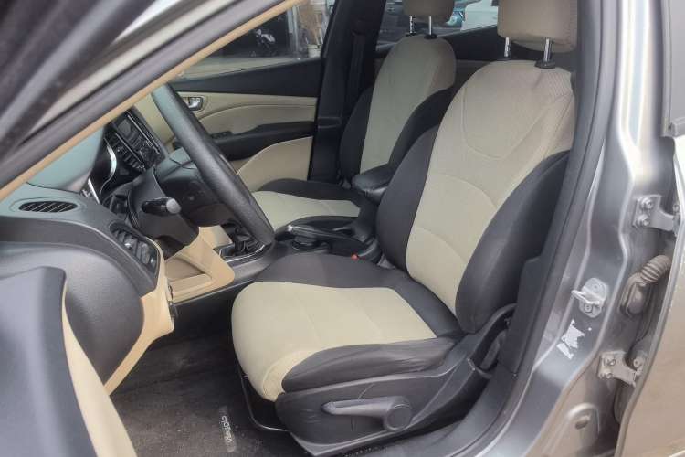Used Fiat Viaggio 2012 1.4T Manual Enjoyment Edition Left Front Seat