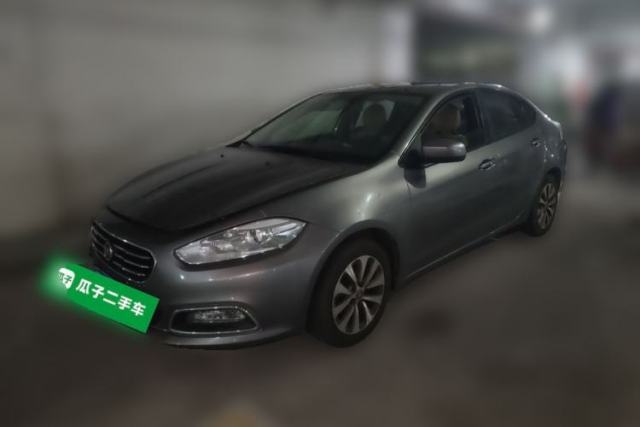 Ojetý Fiat Viaggio 2012 1.4T Manual Enjoyment Edition