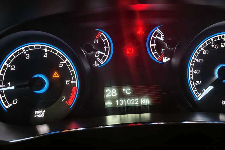 Used Fiat Viaggio 2012 1.4T Manual Enjoyment Edition Odometer Close Up