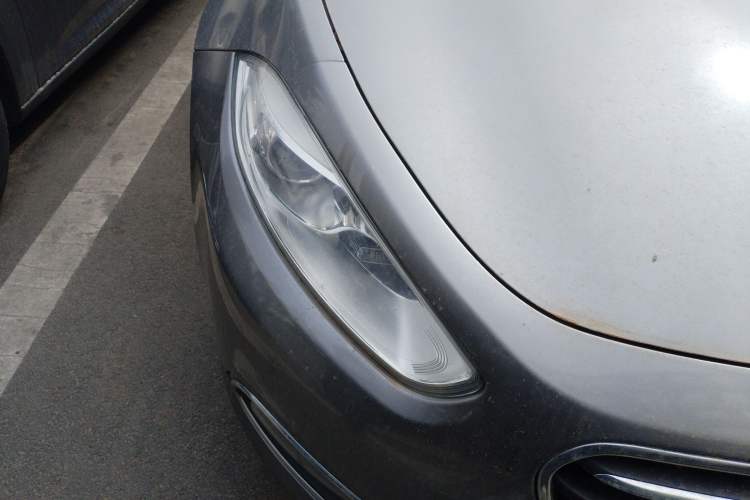 Used Fiat Viaggio 2012 1.4T Automatic Jingxiang Edition Right Front Headlight