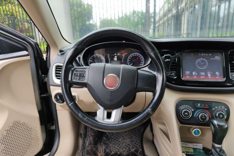 Used Fiat Viaggio 2012 1.4T Automatic Jingxiang Edition Steering Wheel