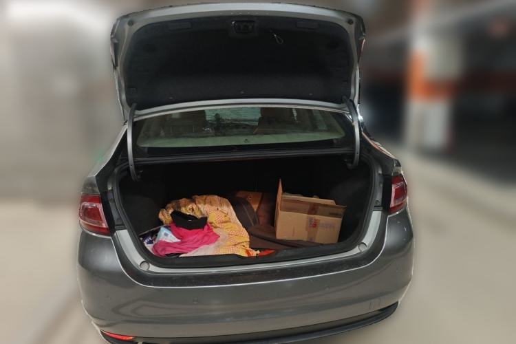 Used Fiat Viaggio 2012 1.4T Automatic Jingxiang Edition Trunk