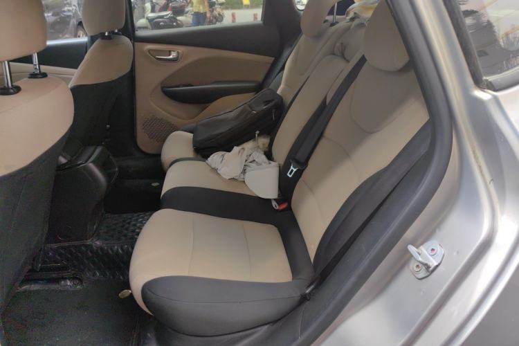 Used Fiat Viaggio 2012 1.4T Manual Enjoyment Edition Left Rear Seat