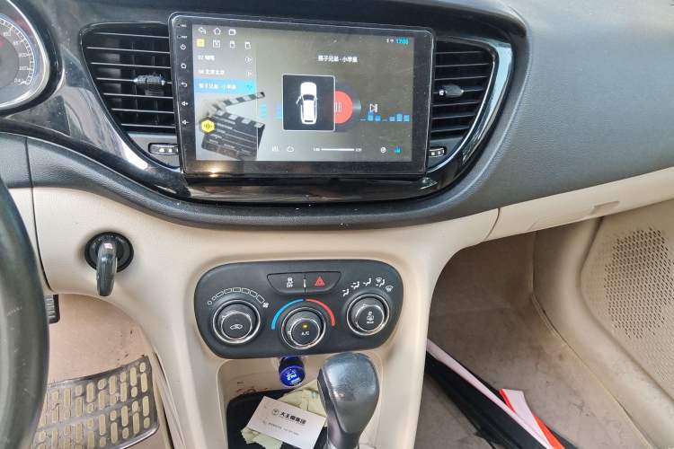 Used Fiat Viaggio 2012 1.4T Automatic Jingxiang Edition Audio And AC Panel