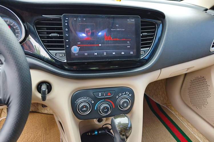 Used Fiat Viaggio 2012 1.4T Automatic Jingxiang Edition Audio And AC Panel