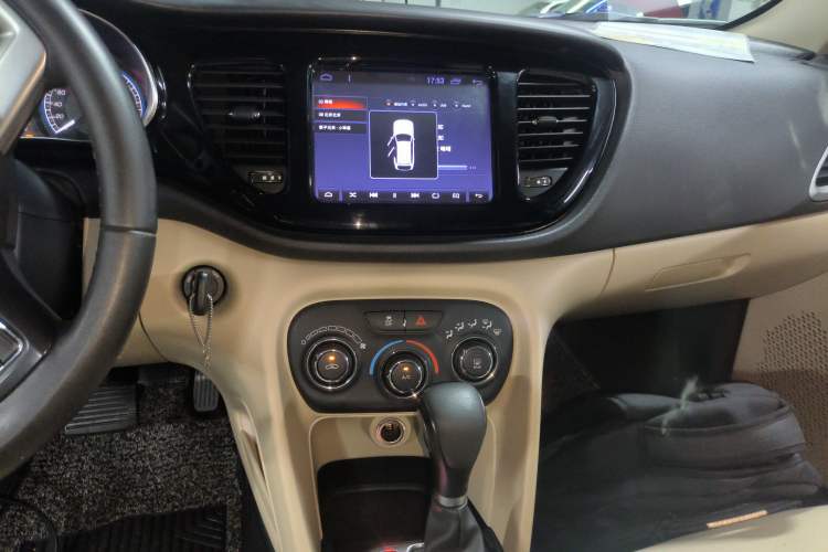 Used Fiat Viaggio 2012 1.4T Automatic Enjoyment Edition Audio And AC Panel