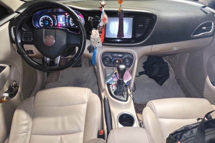 Used Fiat Viaggio 2012 1.4T Automatic Jingxiang Edition Center Console