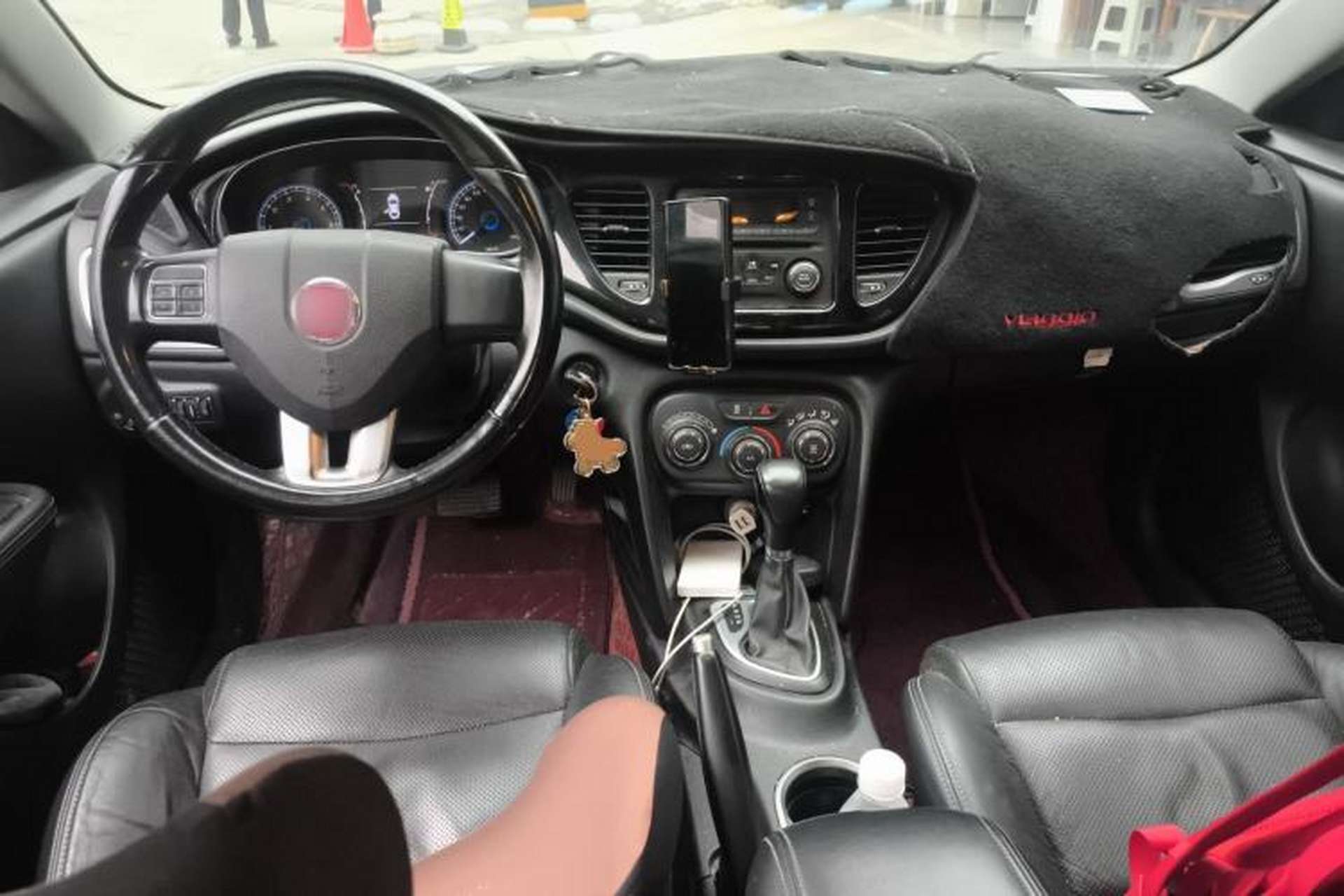 Used Fiat Viaggio 2012 1.4T Automatic Jingxiang Edition Center Console