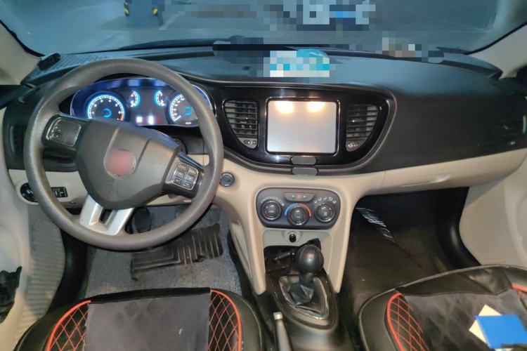 Used Fiat Viaggio 2012 1.4T Manual Enjoyment Edition Center Console