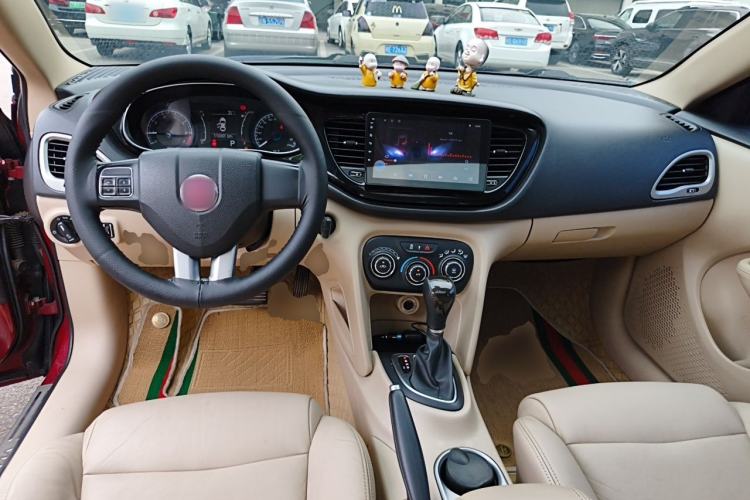 Used Fiat Viaggio 2012 1.4T Automatic Jingxiang Edition Center Console