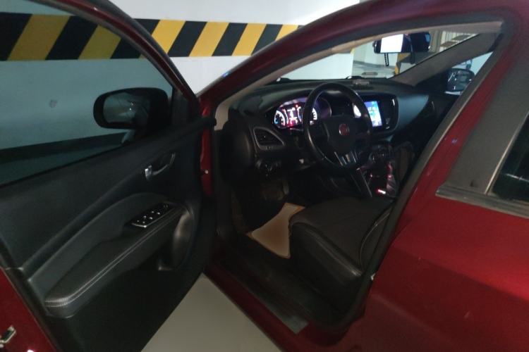 Used Fiat Viaggio 2012 1.4T Automatic Jingxiang Edition Driver Seat