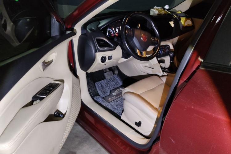 Used Fiat Viaggio 2012 1.4T Automatic Jingxiang Edition Driver Seat