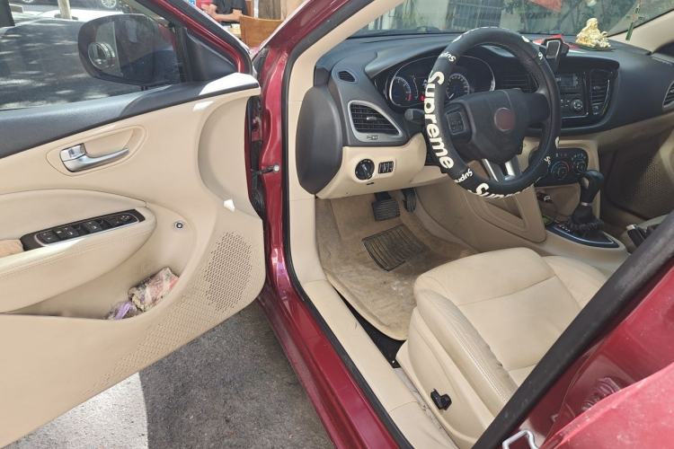 Used Fiat Viaggio 2012 1.4T Automatic Jingxiang Edition Driver Seat
