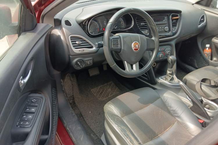 Used Fiat Viaggio 2012 1.4T Automatic Jingxiang Edition Driver Seat