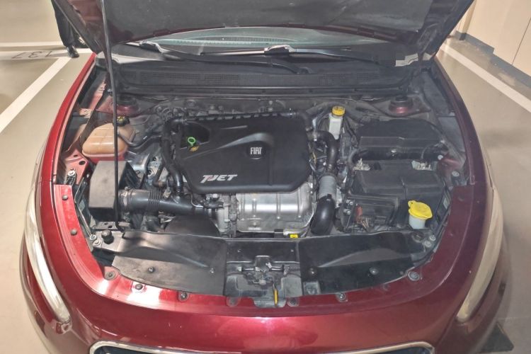 Used Fiat Viaggio 2012 1.4T Automatic Jingxiang Edition Engine Bay