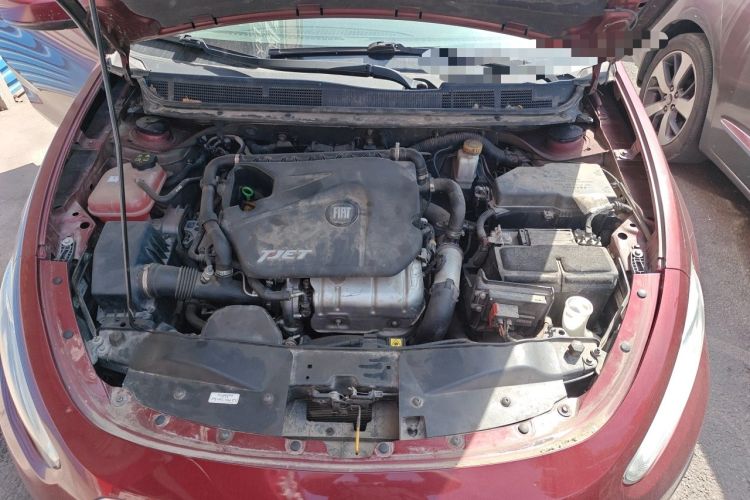 Used Fiat Viaggio 2012 1.4T Automatic Enjoyment Edition Engine Bay