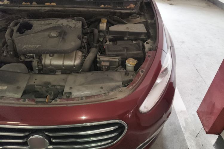Used Fiat Viaggio 2012 1.4T Automatic Jingxiang Edition Engine Bay Left