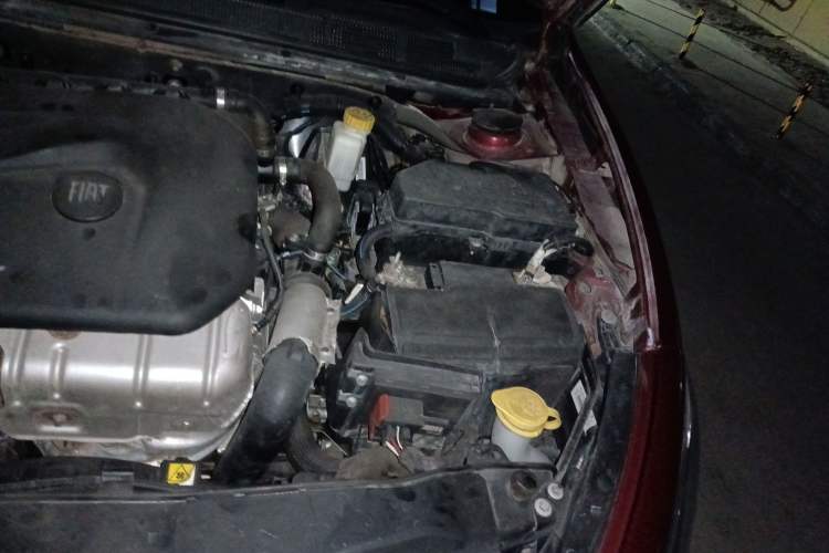 Used Fiat Viaggio 2012 1.4T Automatic Jingxiang Edition Engine Bay Left