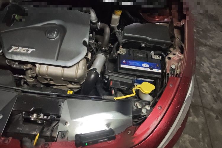 Used Fiat Viaggio 2012 1.4T Automatic Jingxiang Edition Engine Bay Left
