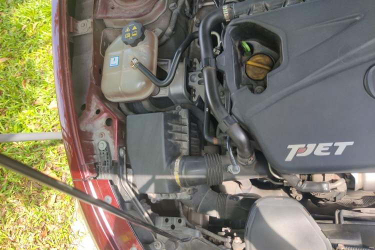Used Fiat Viaggio 2012 1.4T Automatic Jingxiang Edition Engine Bay Right