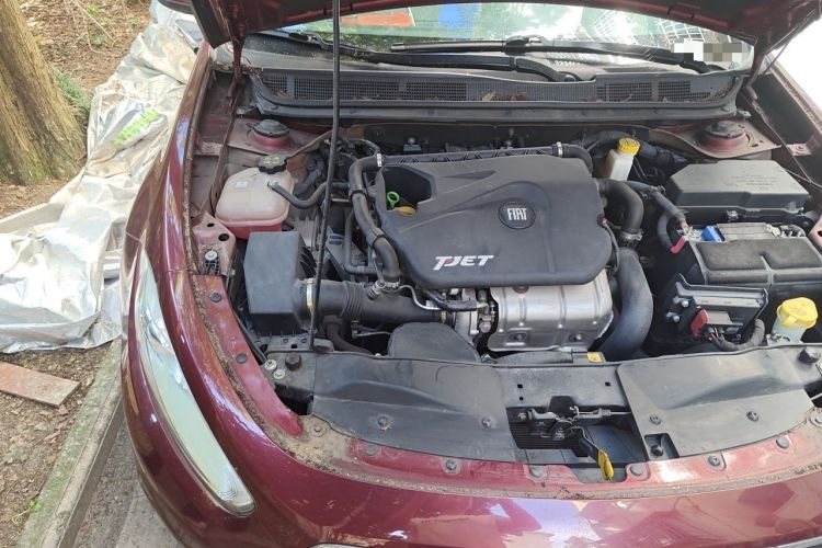 Used Fiat Viaggio 2012 1.4T Automatic Jingxiang Edition Engine Bay Right