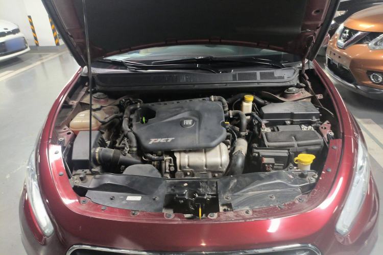 Used Fiat Viaggio 2012 1.4T Automatic Enjoyment Edition Engine Bay