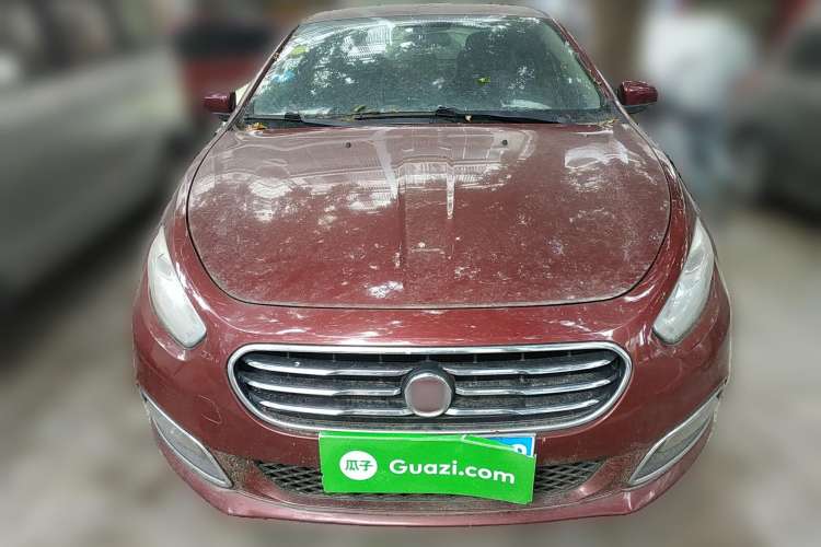 Used Fiat Viaggio 2012 1.4T Manual Enjoyment Edition Front