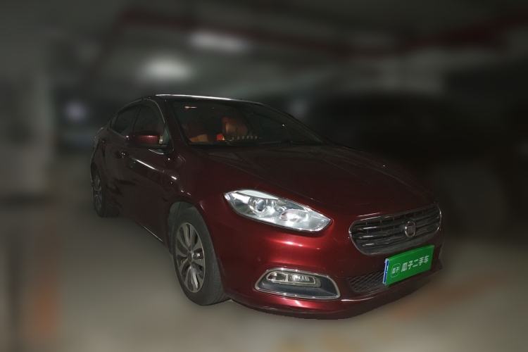 Used Fiat Viaggio 2012 1.4T Automatic Jingxiang Edition Front Right 45 Deg