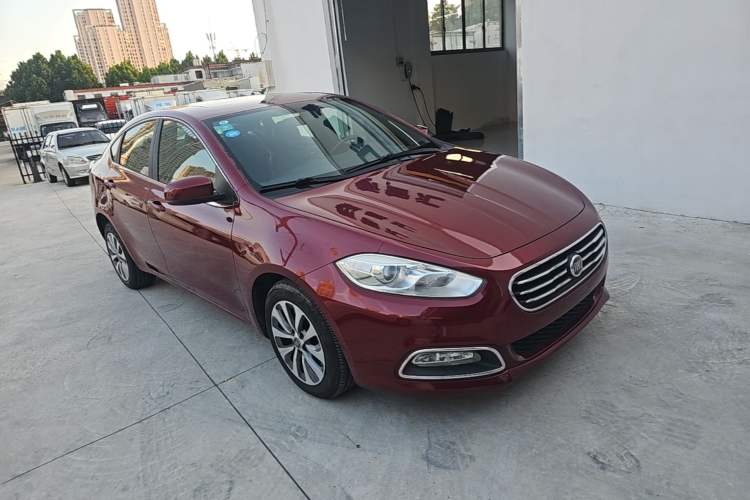 Used Fiat Viaggio 2012 1.4T Automatic Jingxiang Edition Front Right 45 Deg