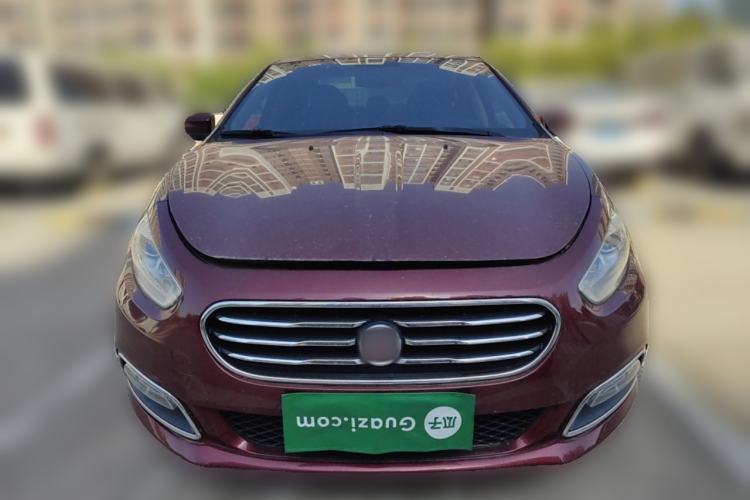 Used Fiat Viaggio 2012 1.4T Automatic Luxury Edition Front