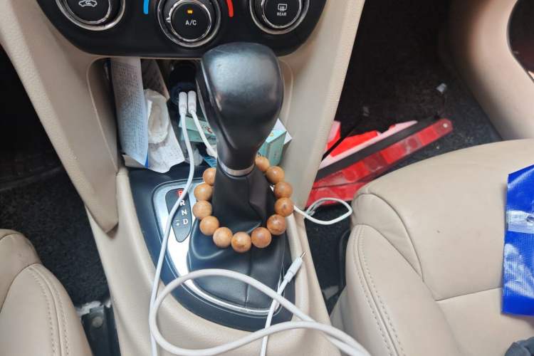 Used Fiat Viaggio 2012 1.4T Automatic Jingxiang Edition Gear Lever