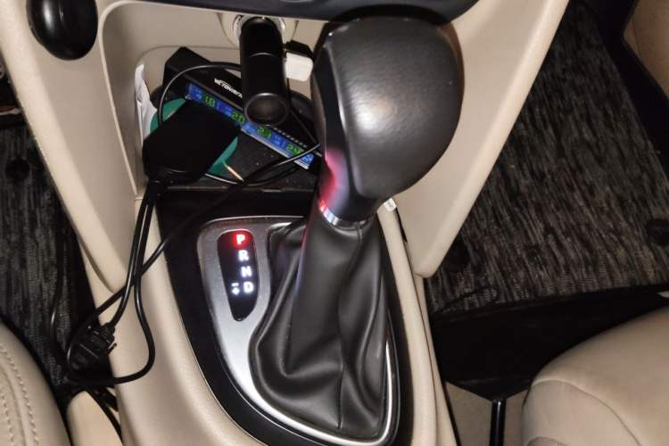 Used Fiat Viaggio 2012 1.4T Automatic Jingxiang Edition Gear Lever