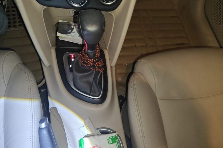 Used Fiat Viaggio 2012 1.4T Automatic Jingxiang Edition Gear Lever