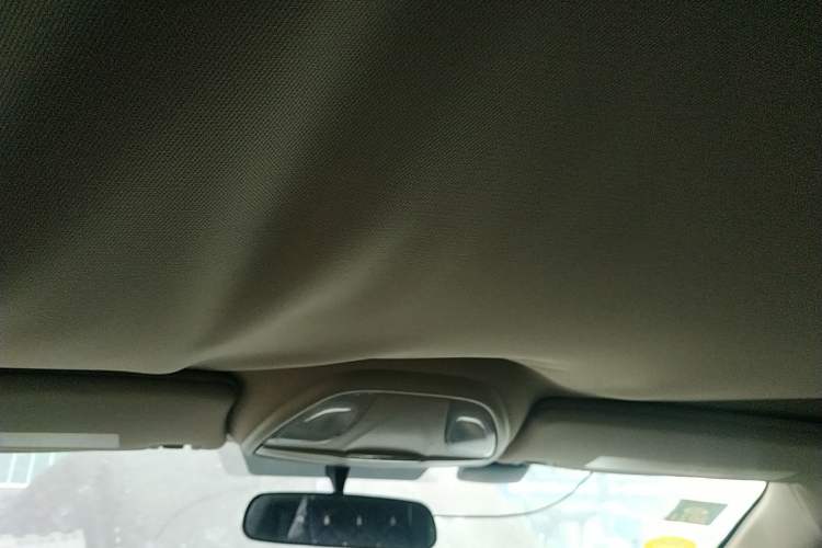Used Fiat Viaggio 2012 1.4T Manual Enjoyment Edition Headliner
