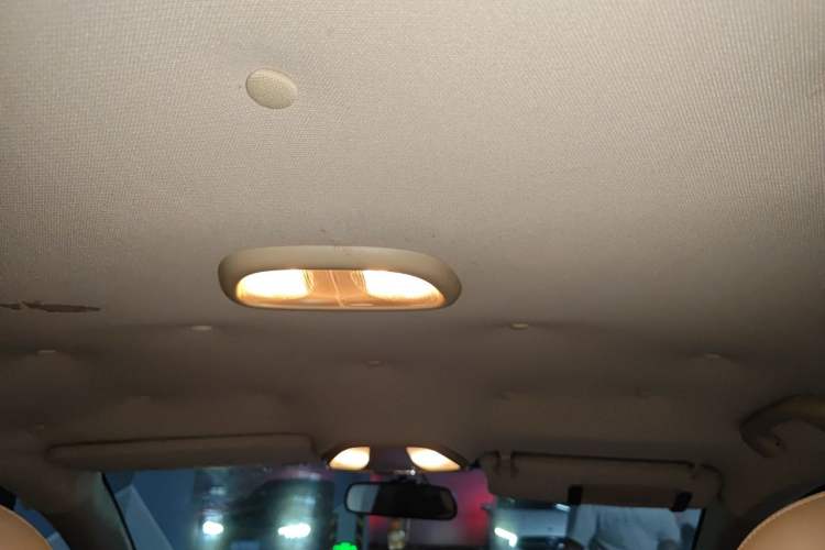 Used Fiat Viaggio 2012 1.4T Automatic Enjoyment Edition Headliner