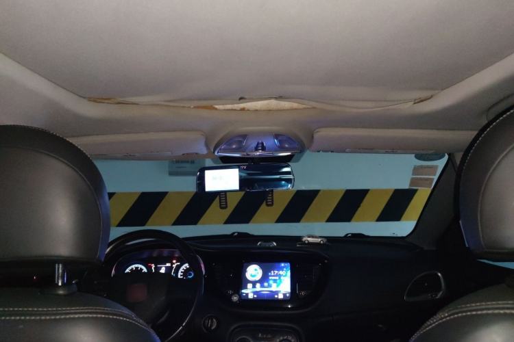 Used Fiat Viaggio 2012 1.4T Automatic Jingxiang Edition Headliner