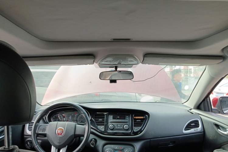 Used Fiat Viaggio 2012 1.4T Automatic Jingxiang Edition Headliner