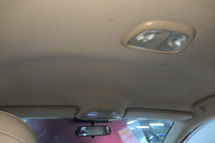 Used Fiat Viaggio 2012 1.4T Automatic Enjoyment Edition Headliner