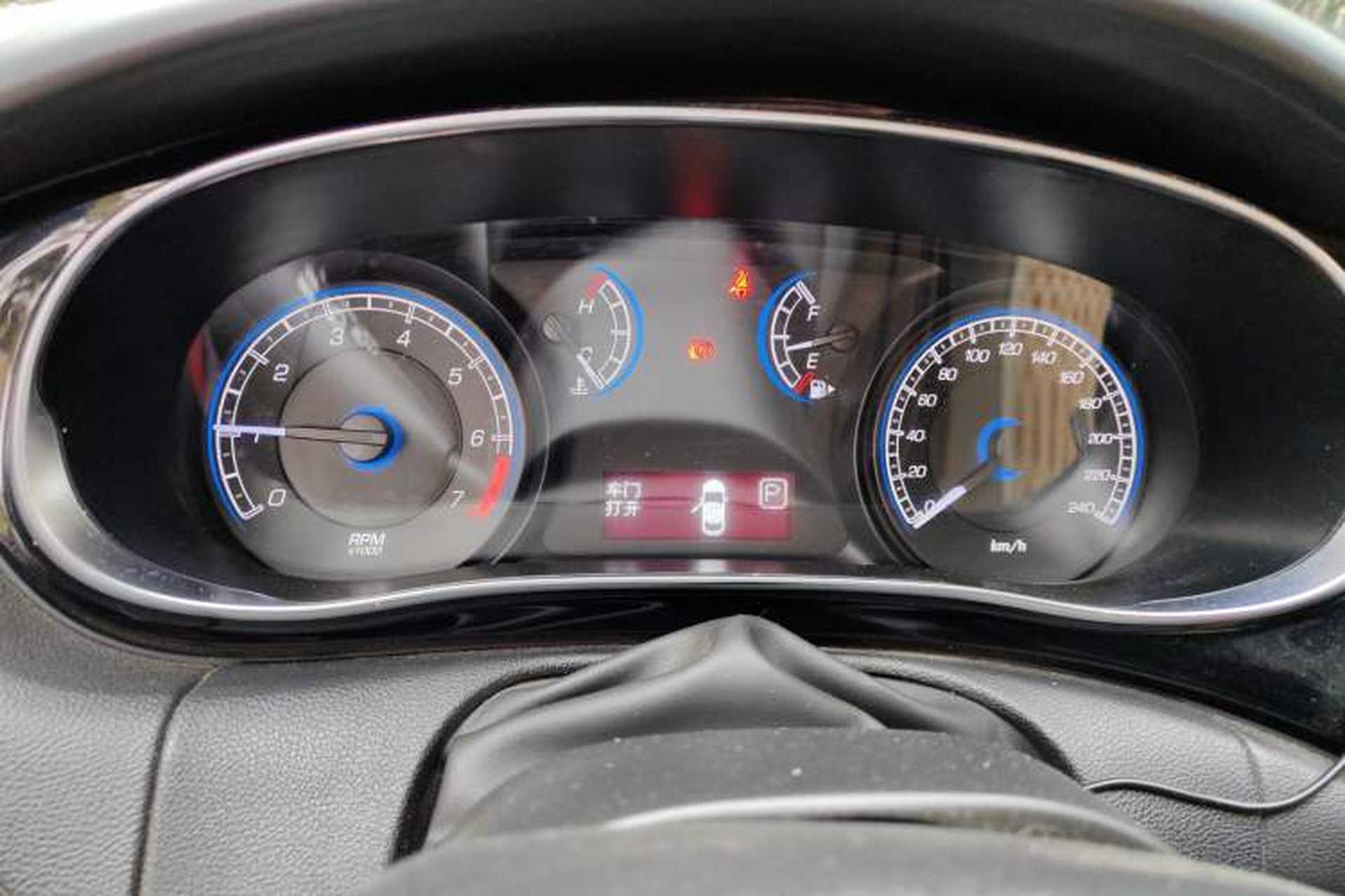 Used Fiat Viaggio 2012 1.4T Automatic Enjoyment Edition Instrument Cluster