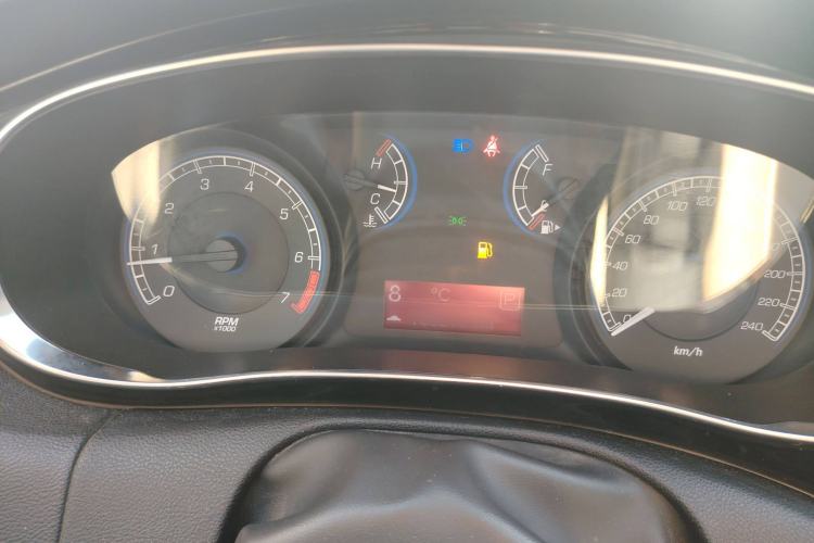 Used Fiat Viaggio 2012 1.4T Automatic Enjoyment Edition Instrument Cluster